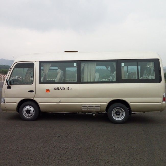 Euro 4 Emisyonu ve Yaprak Yay Süspansiyonu ile 7m 25 Koltuklu Dizel Ulaşım Yukarı Yol Otobüsü