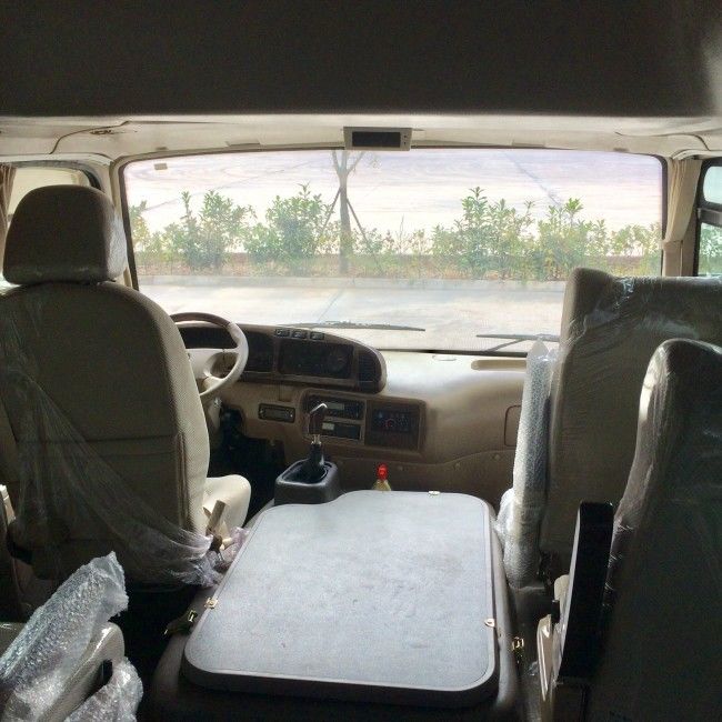 Euro 4 Emisyonu ve Yaprak Yay Süspansiyonu ile 7m 25 Koltuklu Dizel Ulaşım Yukarı Yol Otobüsü