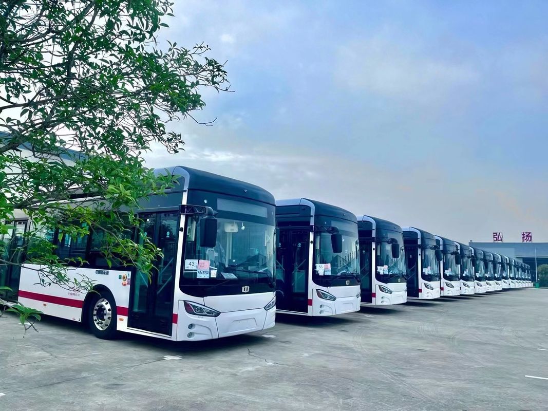 Lityum İyon Pil 255kwh Pil Gücüyle Ön Ve Arka Disk Temiz Elektrikli Otobüs